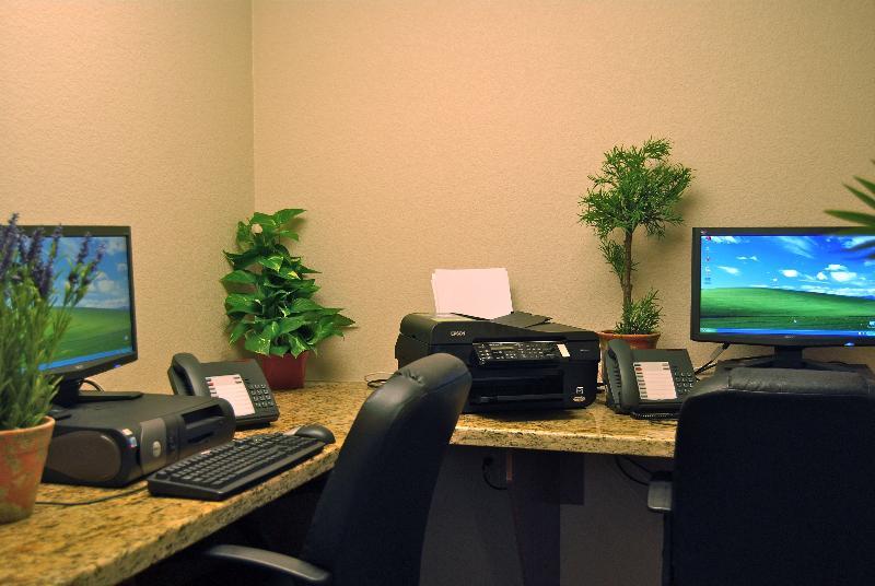 Candlewood Suites Turlock By Ihg Extérieur photo