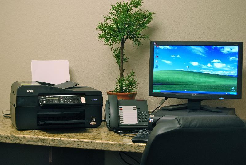 Candlewood Suites Turlock By Ihg Extérieur photo