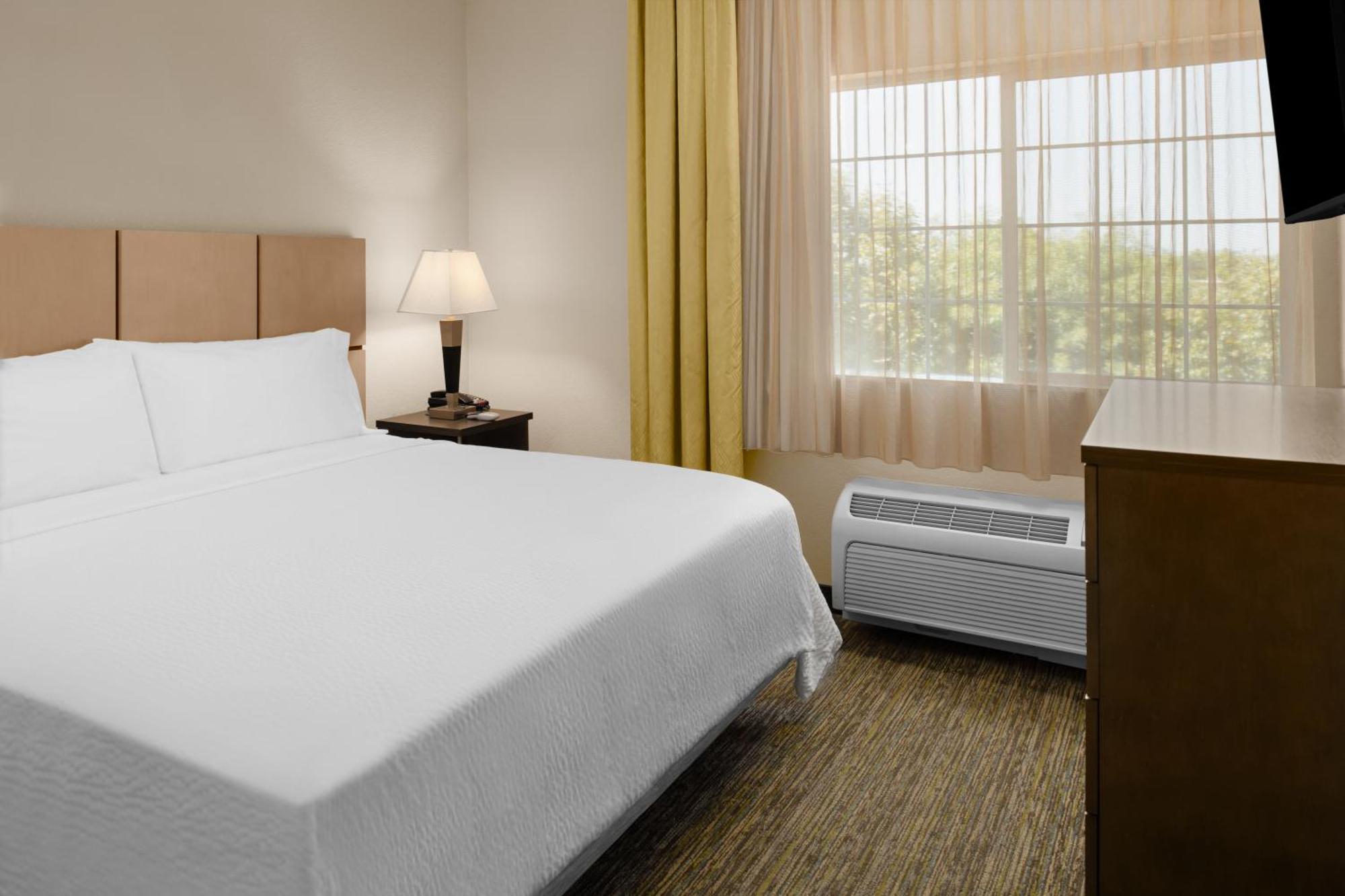 Candlewood Suites Turlock By Ihg Extérieur photo
